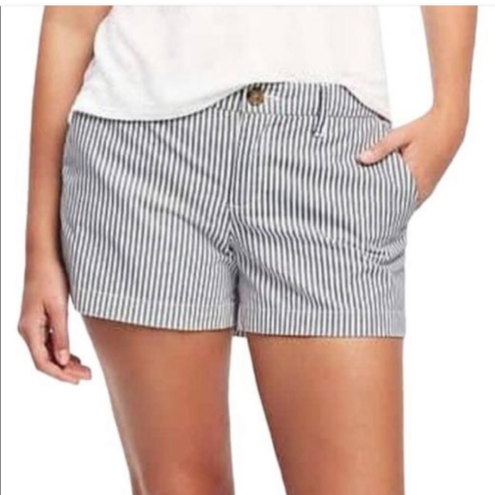 Old Navy Railroad Stripe Everyday 100% Cotton Chino Shorts Size 2